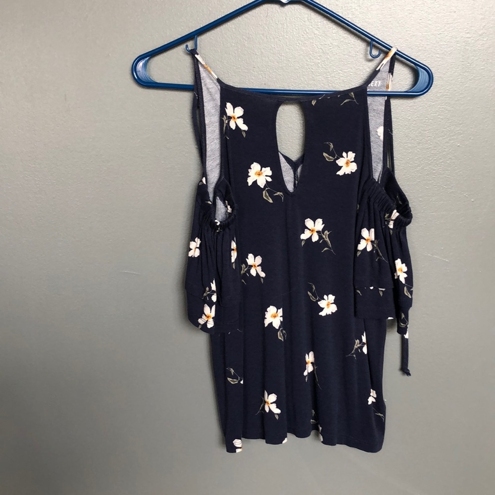 Cold shoulder T-shirt